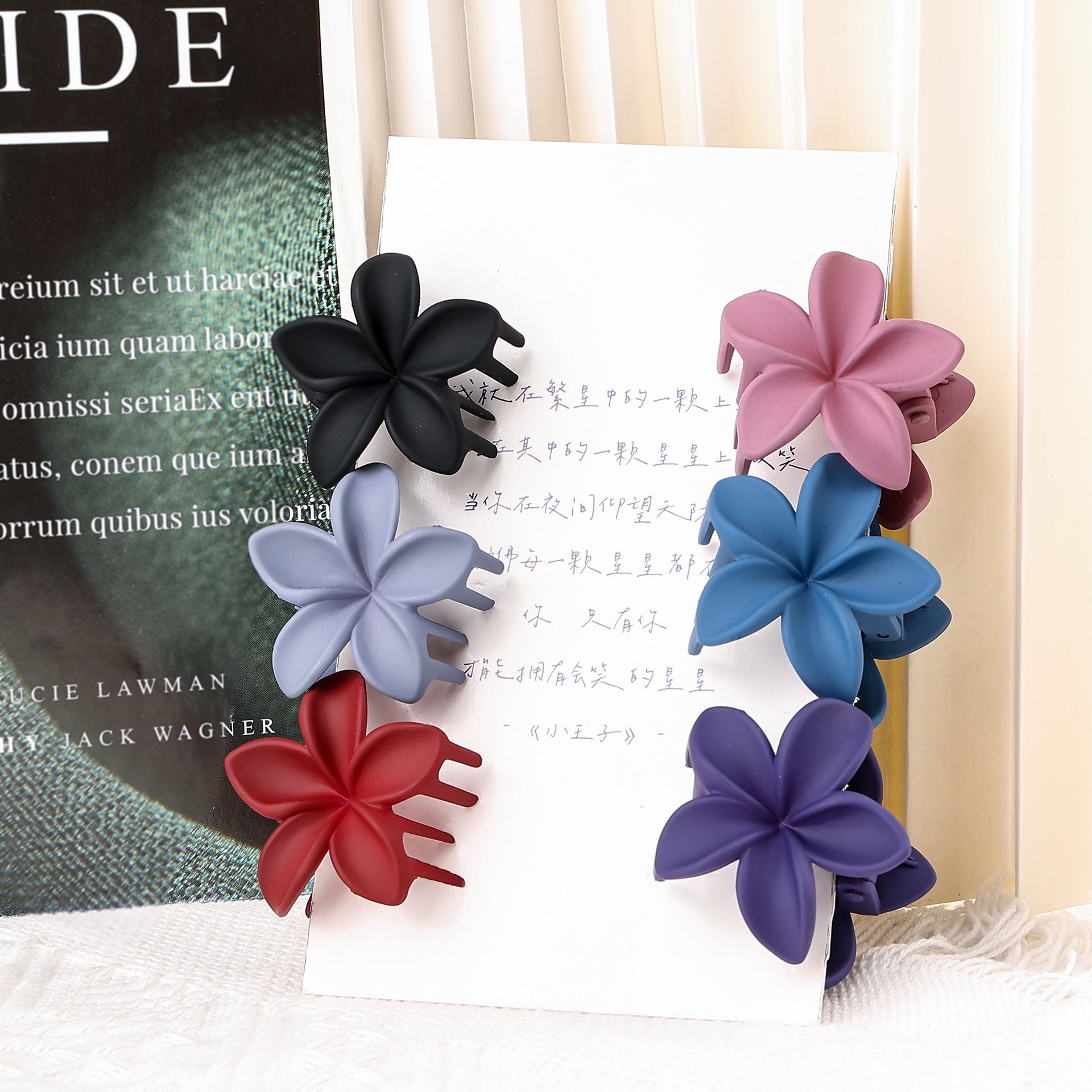 Retro Sweet Hair Claw Clip Women's Side Grip d43a976c 75ea 47ae a5fa 844d560a269c