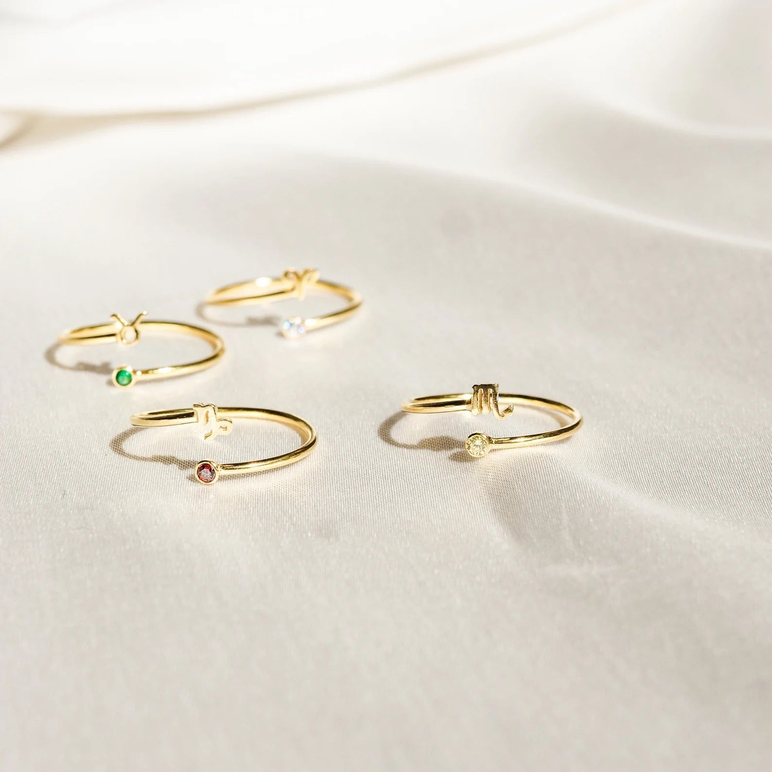 Constellation Symbol Birthstone Ring d4792ca0 9583 4d29 baa1 6914139caadb