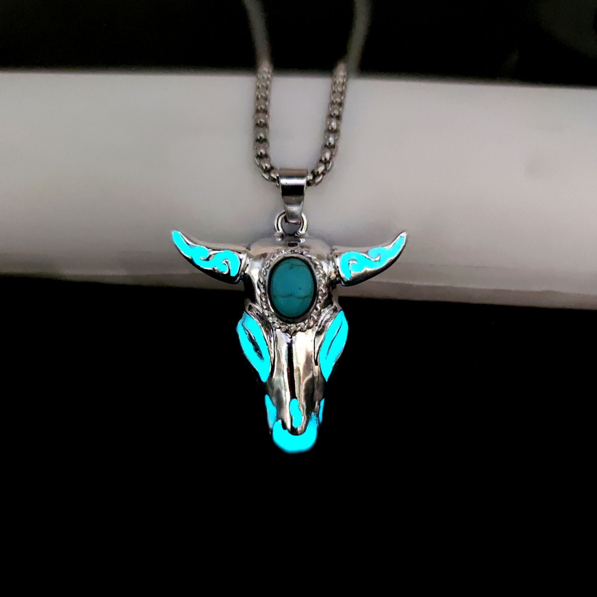 Men's Turquoise Gemstone Bull Head Luminous Stainless Steel Necklace d4d9845d 10c7 4c9b 8417 1b2340f7b4a3