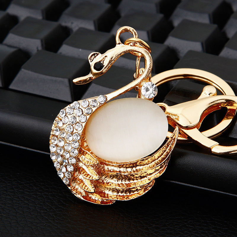 Diamond Crystal Swan Car Key Ring d4f58807 fcda 4582 a023 7a5fee2b9e72