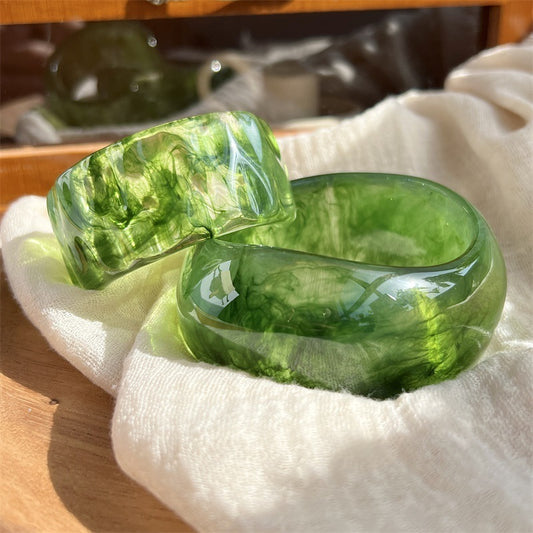 Irregular Geometric Transparent Resin Bracelet d5759522 34e5 4c66 81ed d74073840f15