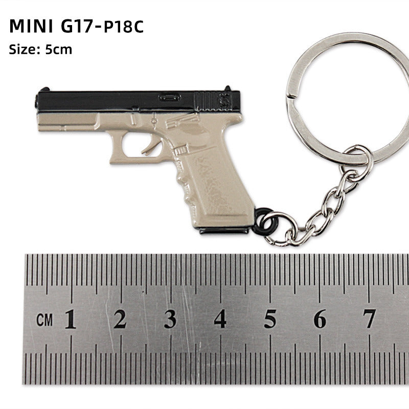 Alloy P92 Model G17 Sand Eagle Left Wheel Keychain d603f4f5 f99c 4be0 9139 0422cf927300