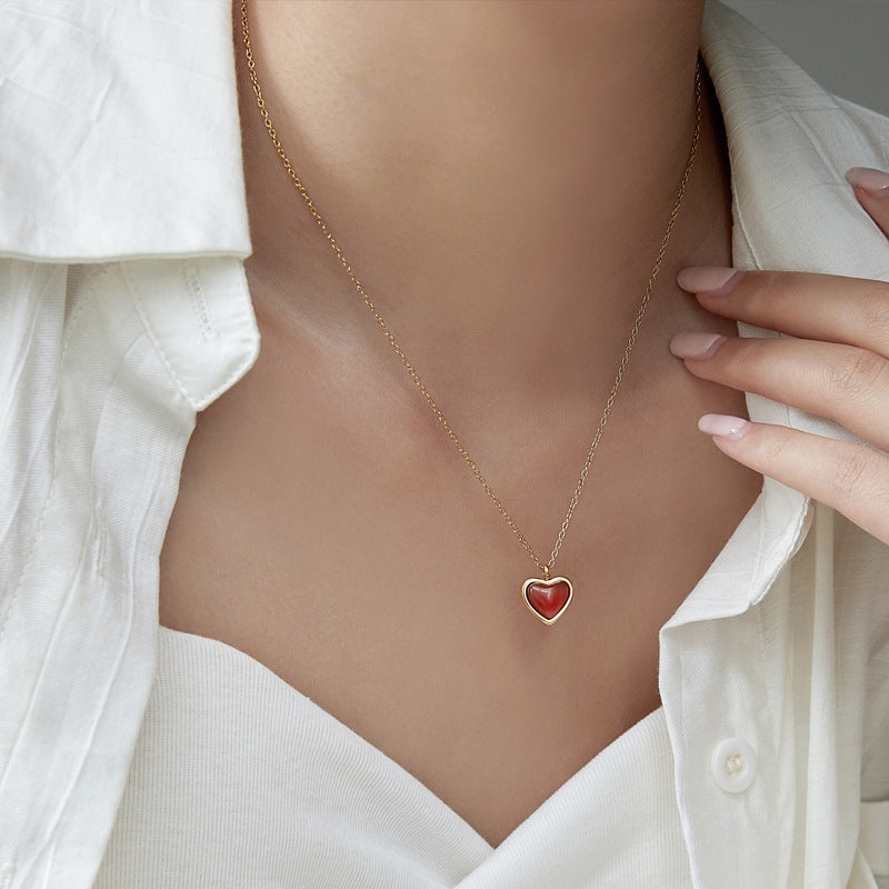 Simple Personality Red Agate Necklace Women Heart Shape d6b2e606 85b2 495d 915d 3fd30cbf6167
