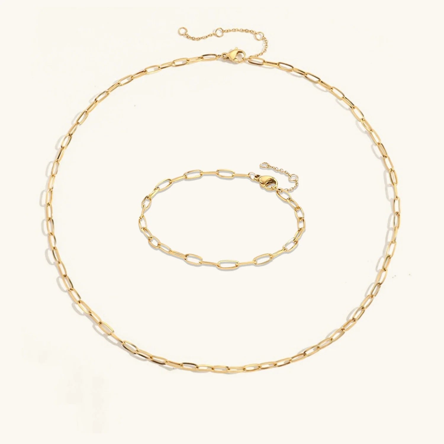Paperclip Chain Bundle d8135833 c49d 4cf2 a063 7586d2f3f8ad 4644c733 d71b 44d4 9497 5df980475794