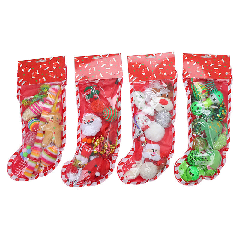 Warm Winter Cat Christmas Gift Set d89ae576 ad33 45f3 8497 16f09eaa3384