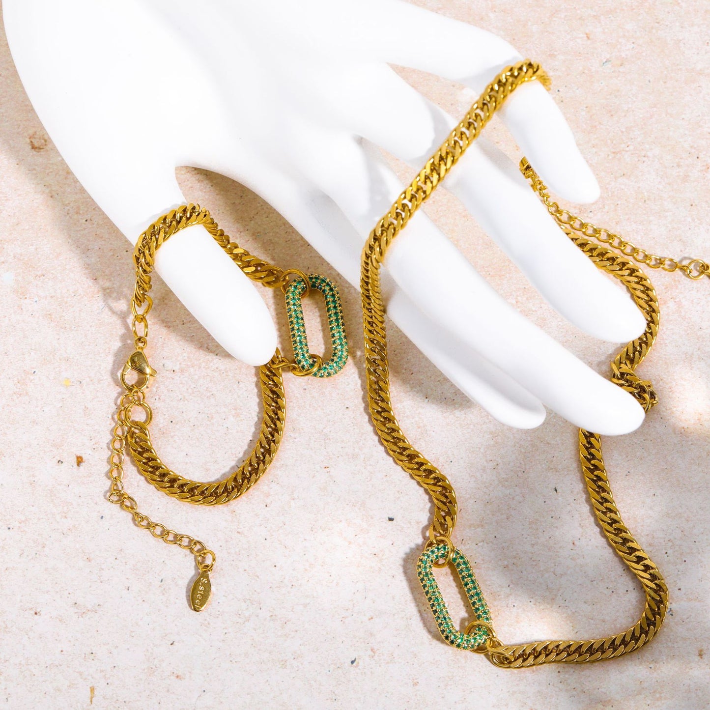 New Full Diamond Necklace Punk Rock Diamond-embedded Geometric Clavicle Chain d8cdbbac 333f 46cb b1e3 3c36139cb936
