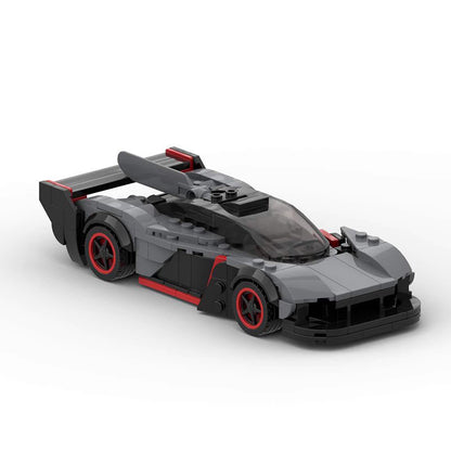 MOC-107738 Aston Martin Female Martial Arts AMR Building Blocks d8dc6bc9 04db 46cc adf9 ec547fc46ade