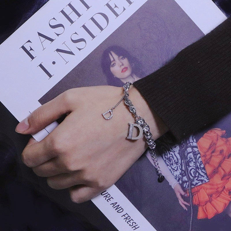Letters Light Luxury Bracelet Small Fragrance Classic Bracelet d9104669 14ec 4a35 9311 b79a6a362db2