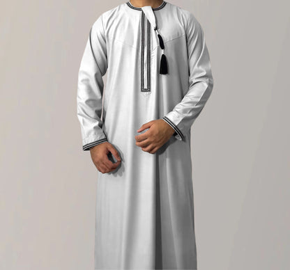 Solid Color Round Neck Embroidered Thick Tassel Oman Gowns Saudi Arabia Men dbb45086 73a9 4752 a86b 3f8d2fce4599