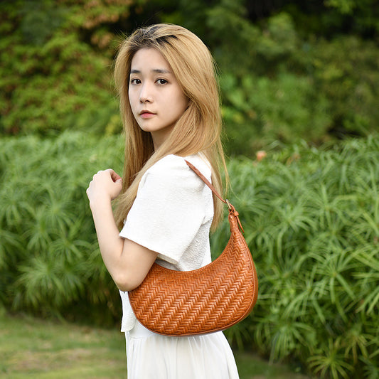 First Layer Cowhide Retro Underarm Bag dc20faa4 3190 4cfe 8209 19c1f41386c4