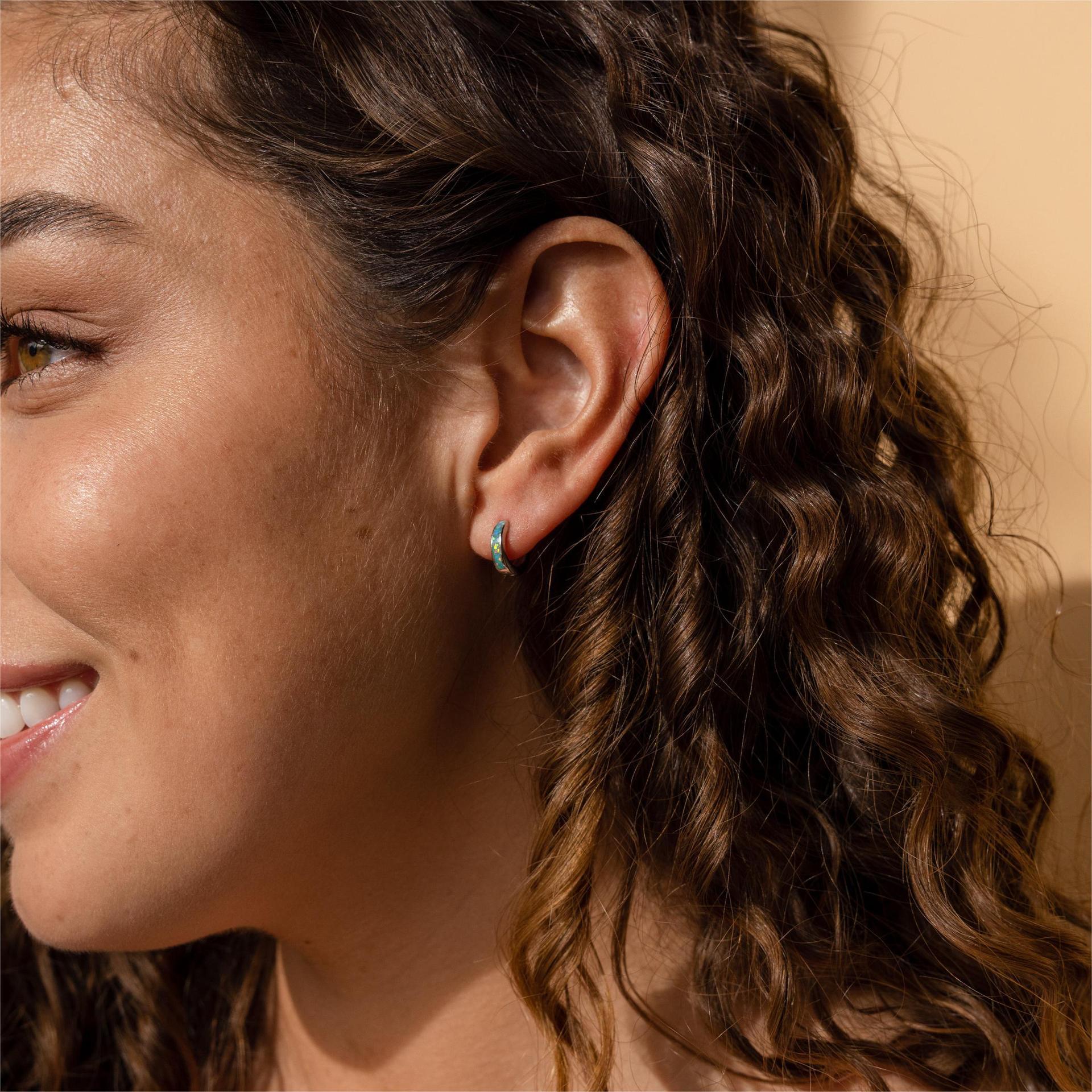 New Simple And Compact Opal Patch Round O-shaped Earrings de1070b9 a85e 4bcf b0c8 3befff9b473c