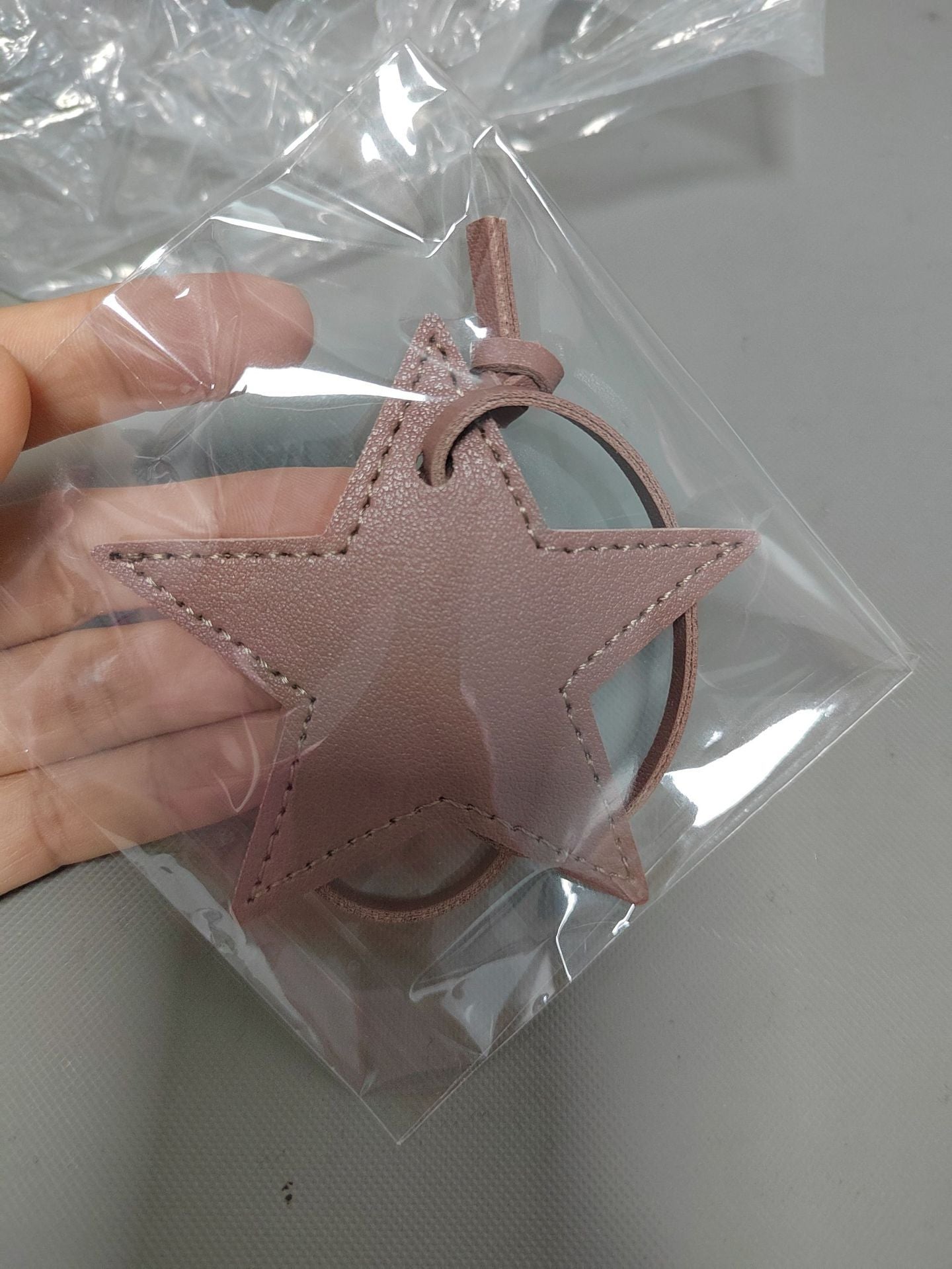 Leather Five-pointed Star Keychain Pendant Bag Ornament de8382a9 1c85 4b79 81a9 097443710da7