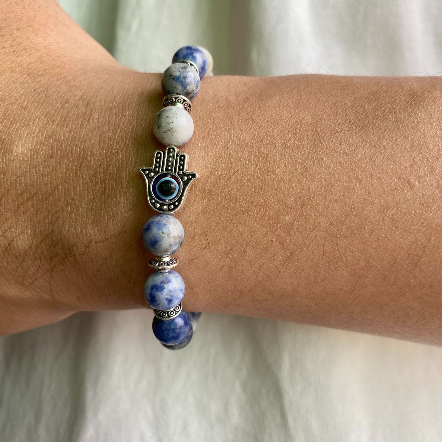 8mm Palm Eye Volcanic Stone Elastic Line Yoga Bracelet - HD Wireless Product #2