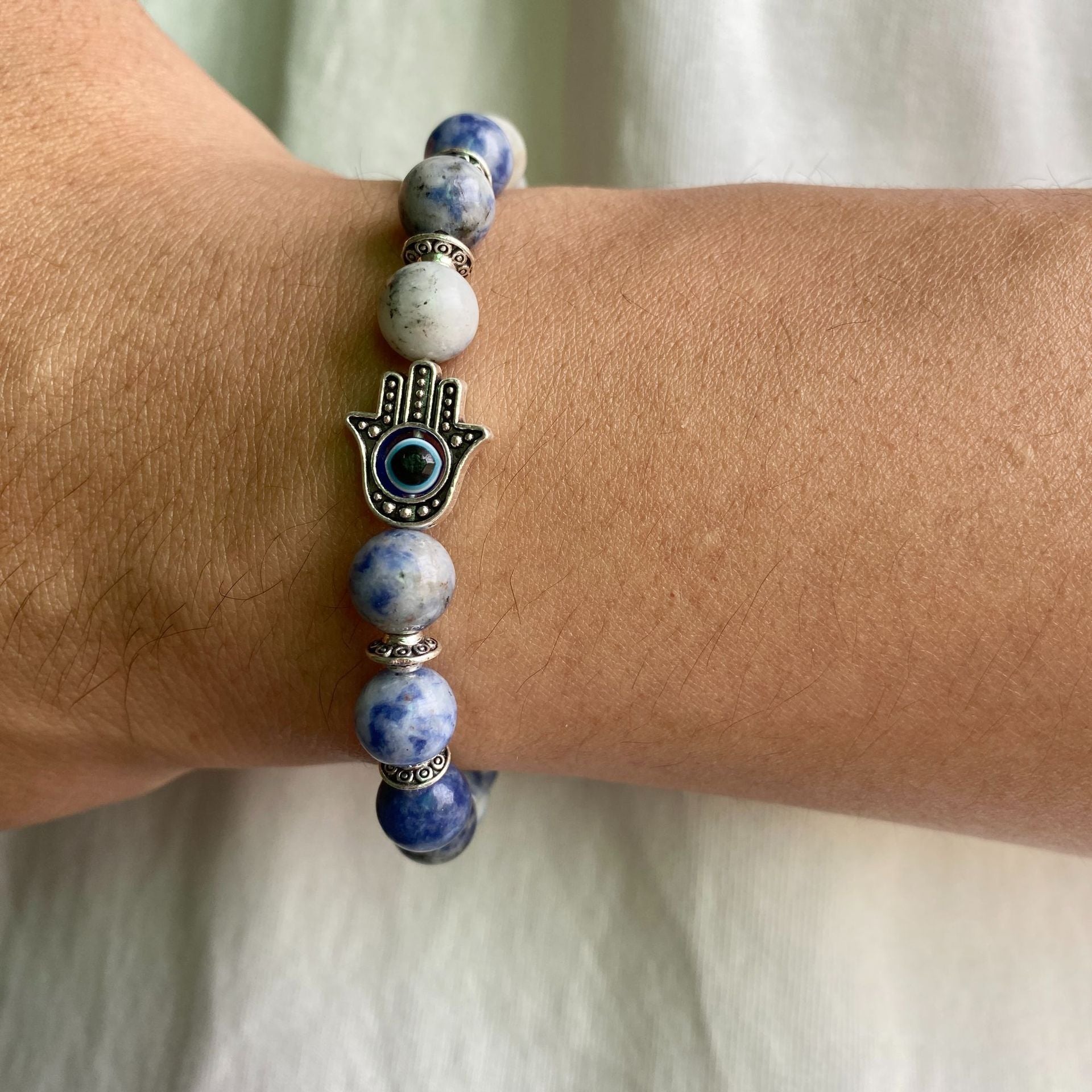 8mm Palm Eye Volcanic Stone Elastic Line Yoga Bracelet - HD Wireless Product #2