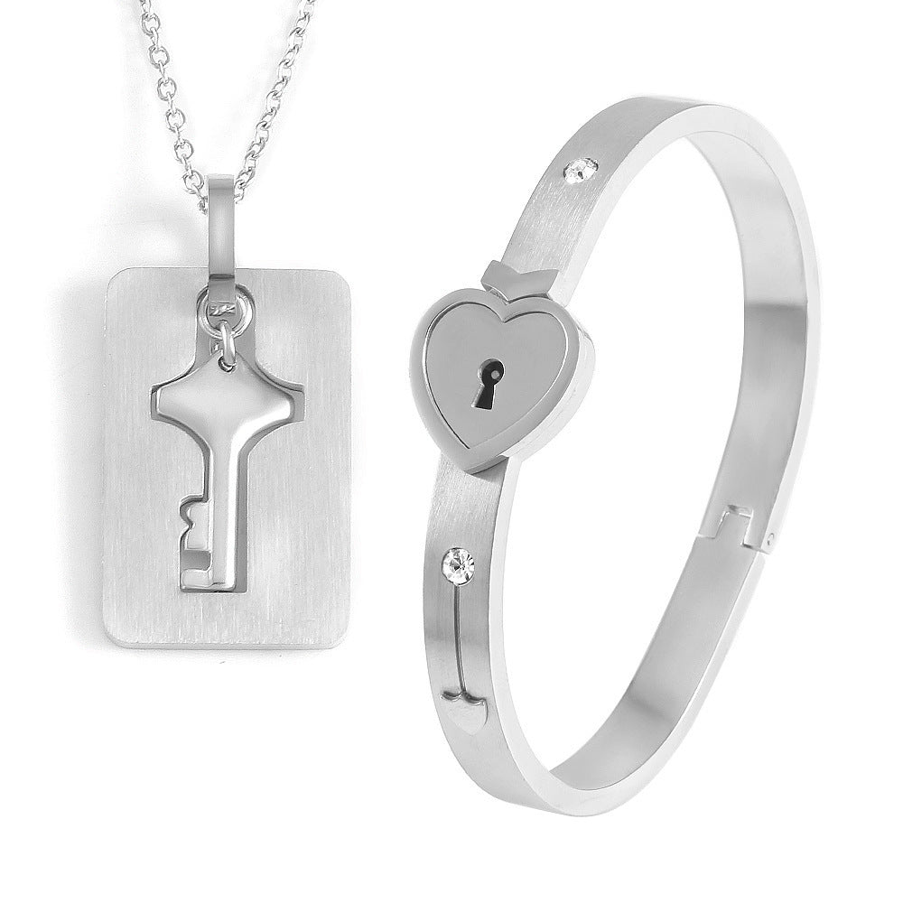 Men And Women Couple Love Lock Alloy Bracelet defa50a0 1c51 438a a6d4 a15f05079ef6