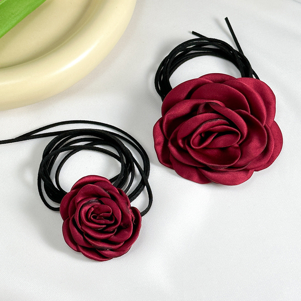 Lace-up Vintage Necklace Rose Dinner Collar Accessories dfdfb493 ef19 4ba8 b40e 969055ce3e3a