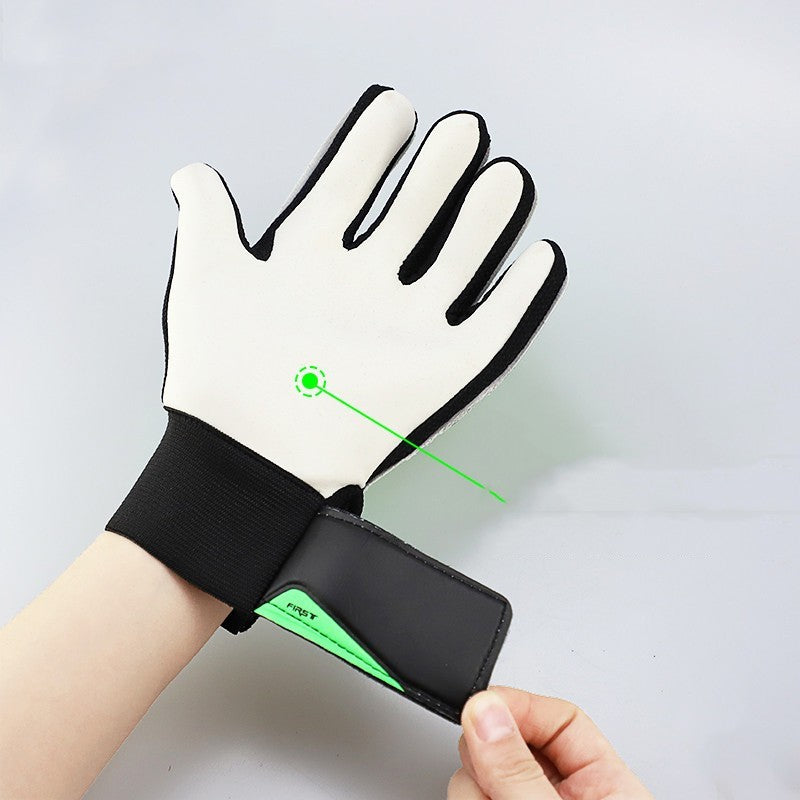 Latex Anti-collision Doorkeeper Gloves e3dbf762 4c94 4e36 9730 9b6bcb9572e9