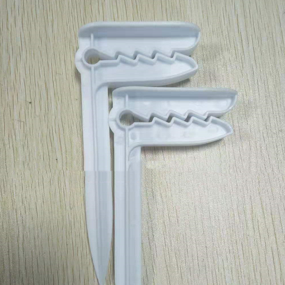 New Plastic Picnic Cloth Clips e4271f04 be12 4ffa 8019 03abcc352dd0