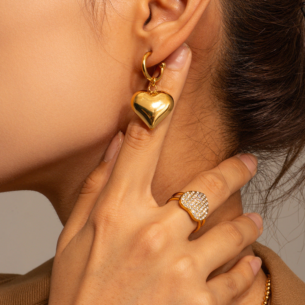Fashion Elegance Retro French Entry Lux Heart-shaped Stainless Steel Ear Clip e448e53e 161a 42f5 8915 4e37e8ee06e2