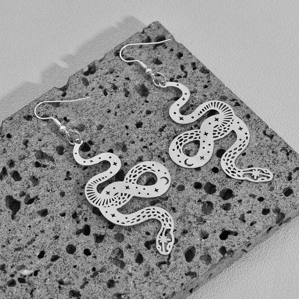 Personalized Design Snake Element Simple Hollow Star And Moon Earrings e4bd3435 1caa 4bc9 ab9f a5999f28367e