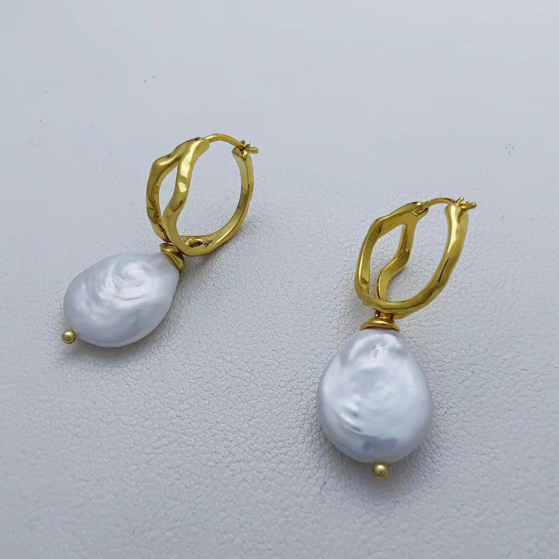 Trendy Vacuum Vapor Plating Gold High Color Retaining Earrings e541b7bd 9fe4 4a8e 93d9 3cc479c01224