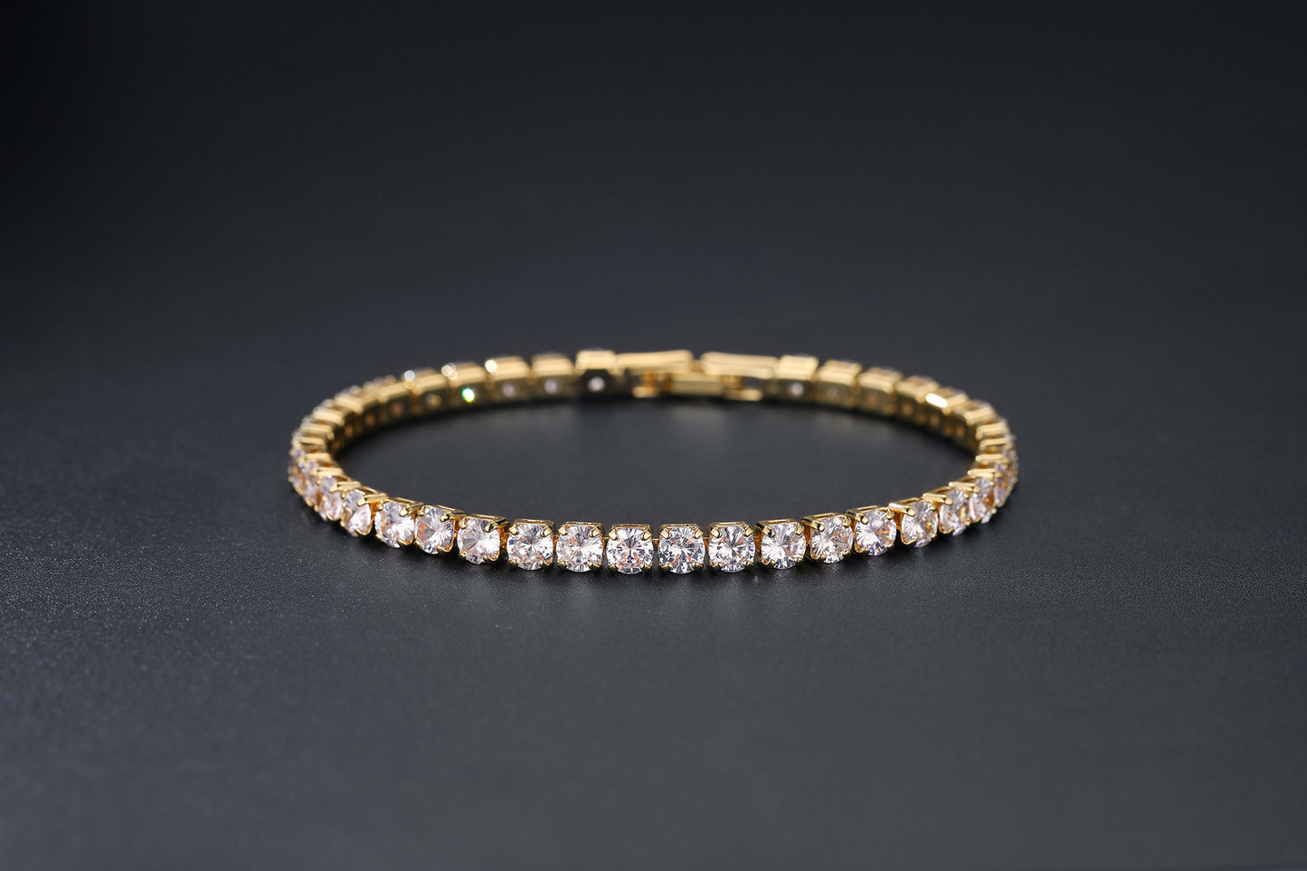 Fashion Color 4.0 Round Zircon Single Row Diamond Bracelet e6147371 b9e0 4a7a acbc 86f85baa814a