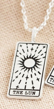 Fashion Tarot Card Artifact Pendant Necklace e687514e de46 4bbd 959a ce9f7e773295