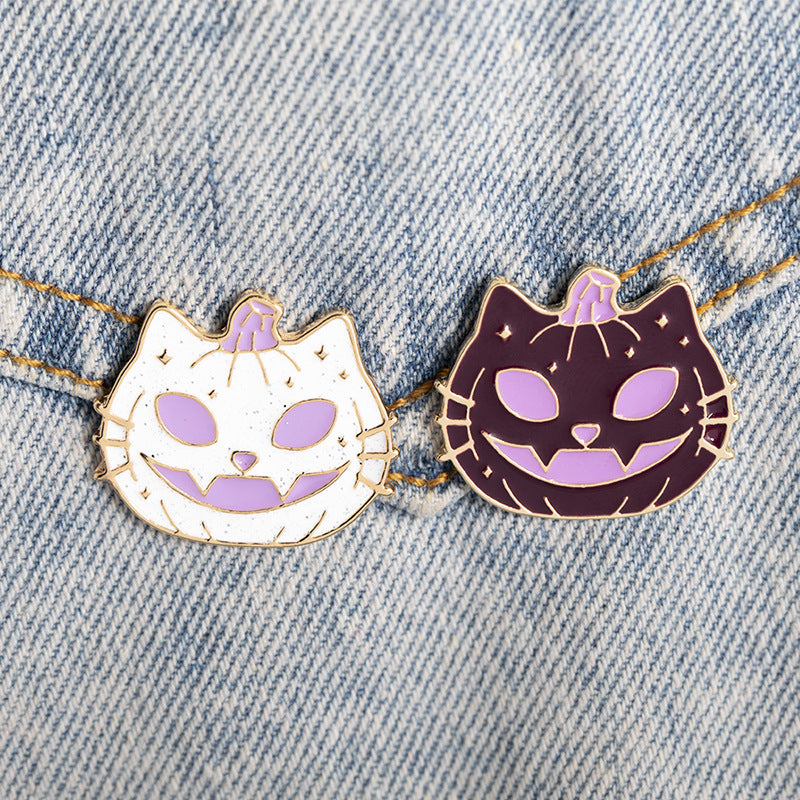 Halloween Purple And White Funny Devil Pumpkin Brooch e6ebc75e 1b47 4f30 b515 6270d8f28e2c