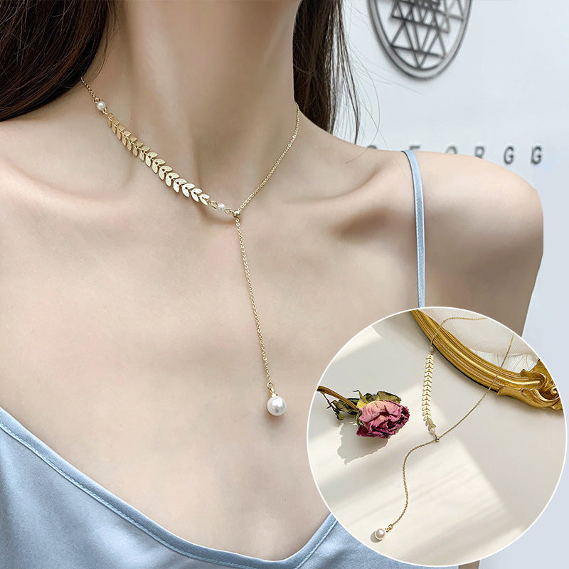 English Number Butterfly Xiaoman Waist Clavicle Necklace e77de441 ad4e 475b a32a f3d398c15fcf