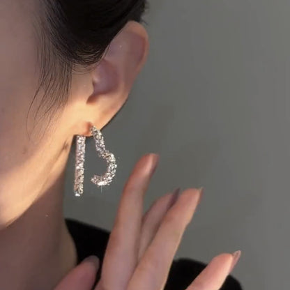 Women's Fashion Temperamental Personalized And All-match Love Heart Earrings e88f1ca9 41f2 4c06 a335 5c65fa702a47