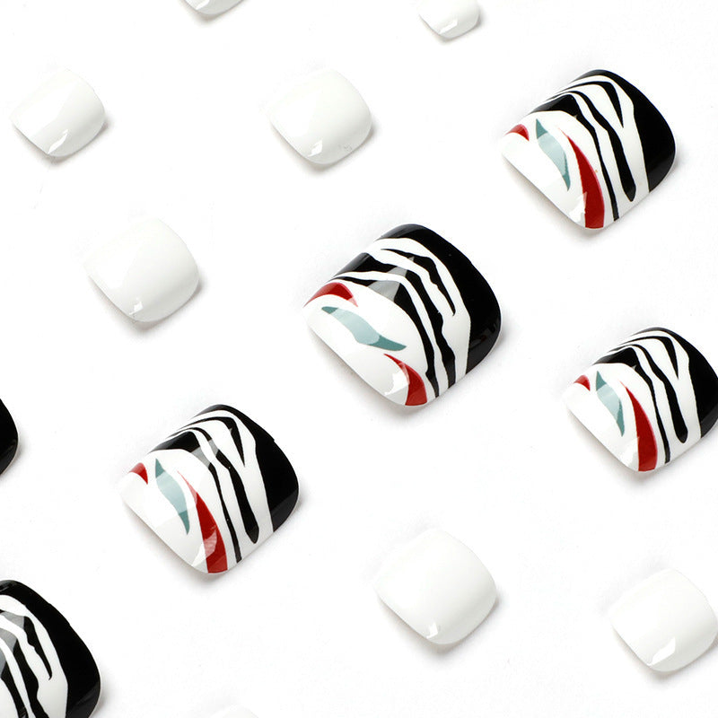White French Toenail Wear In Summer e89265c3 3ed2 4d4e afdc ba488c998f0d