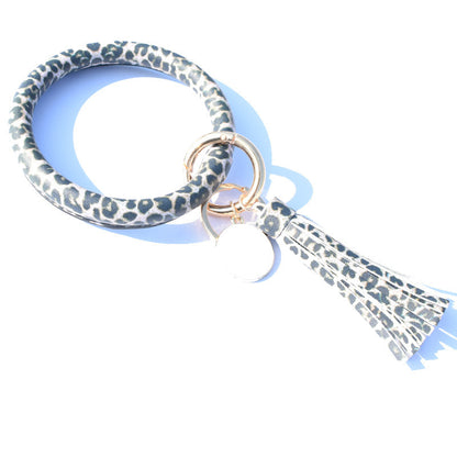 Pure Leather Tassel Pendant Bracelet e8993b56 ac6f 4304 85e5 a0ffa04648c0