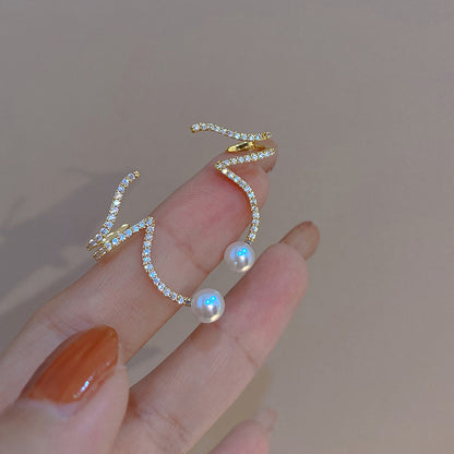 Fashion Personality Wild Earrings Women ead1fc4d 4f26 43e0 9e70 19237a11b403