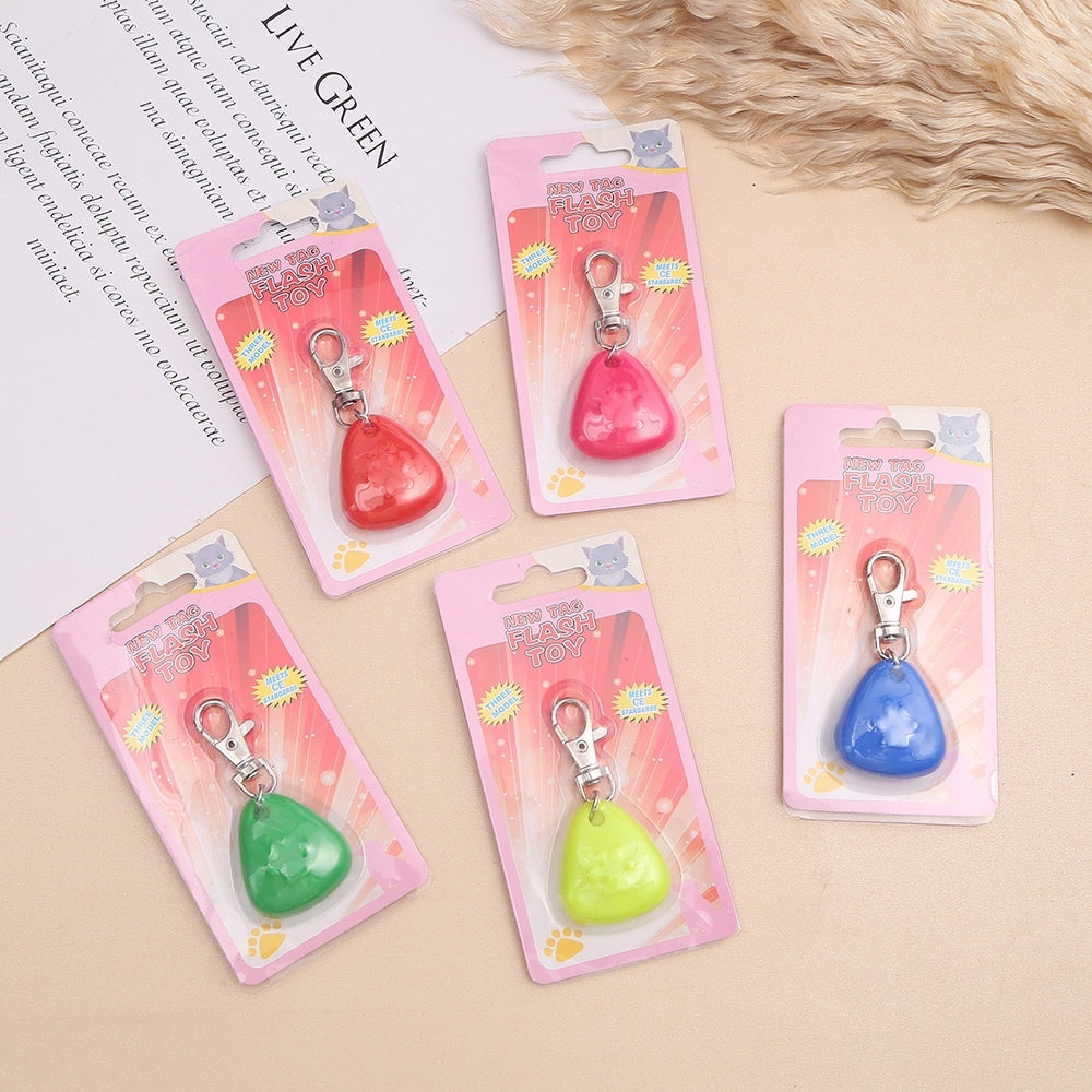 Silicone Triangle Pendant Light-emitting Pendant Pet Supplies Ornaments ef4d0255 8a30 4929 aaa6 f0ff85699fca trans