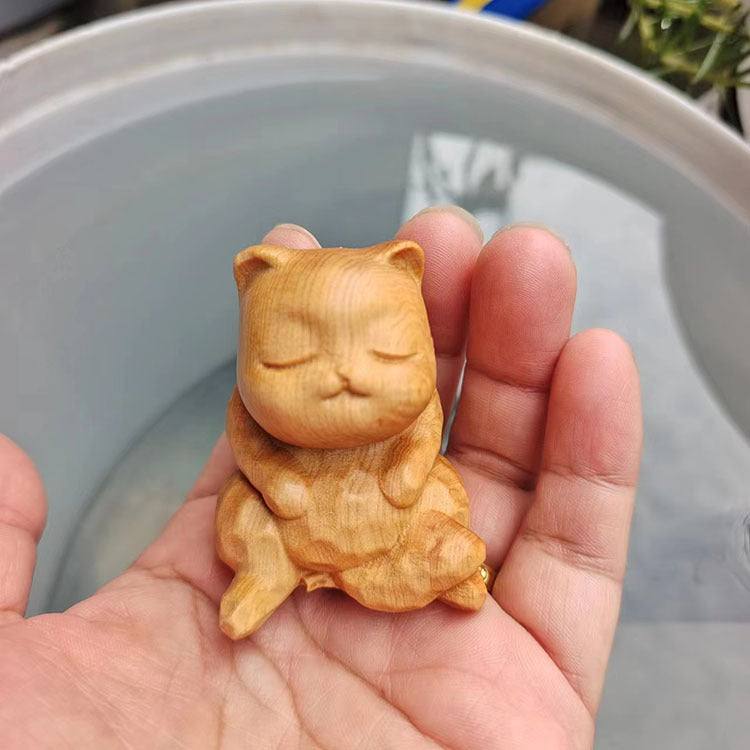 Arborvitae Wood Carving Aodao Cat Creative Crafts f07a85fa 7b35 47f2 9fb9 14dfa81de579