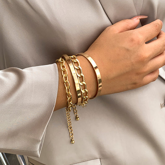 Simple And Smooth C-shaped Hollow Chain Bracelet Set f0c76a66 998b 4db3 8462 e355104ce9ab