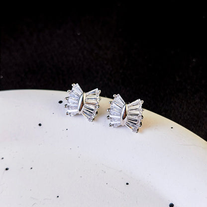 Simple Micro Inlaid Zircon Short Design Ear Studs f4b616af f63f 4618 9b7f b589abf9f62f