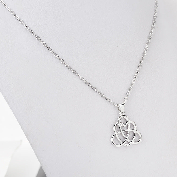 Vintage 925 Sterling Silver Jewelry Celtic Knot Necklace f4b90a46 9f56 47f6 a15e 94a50538b1dd