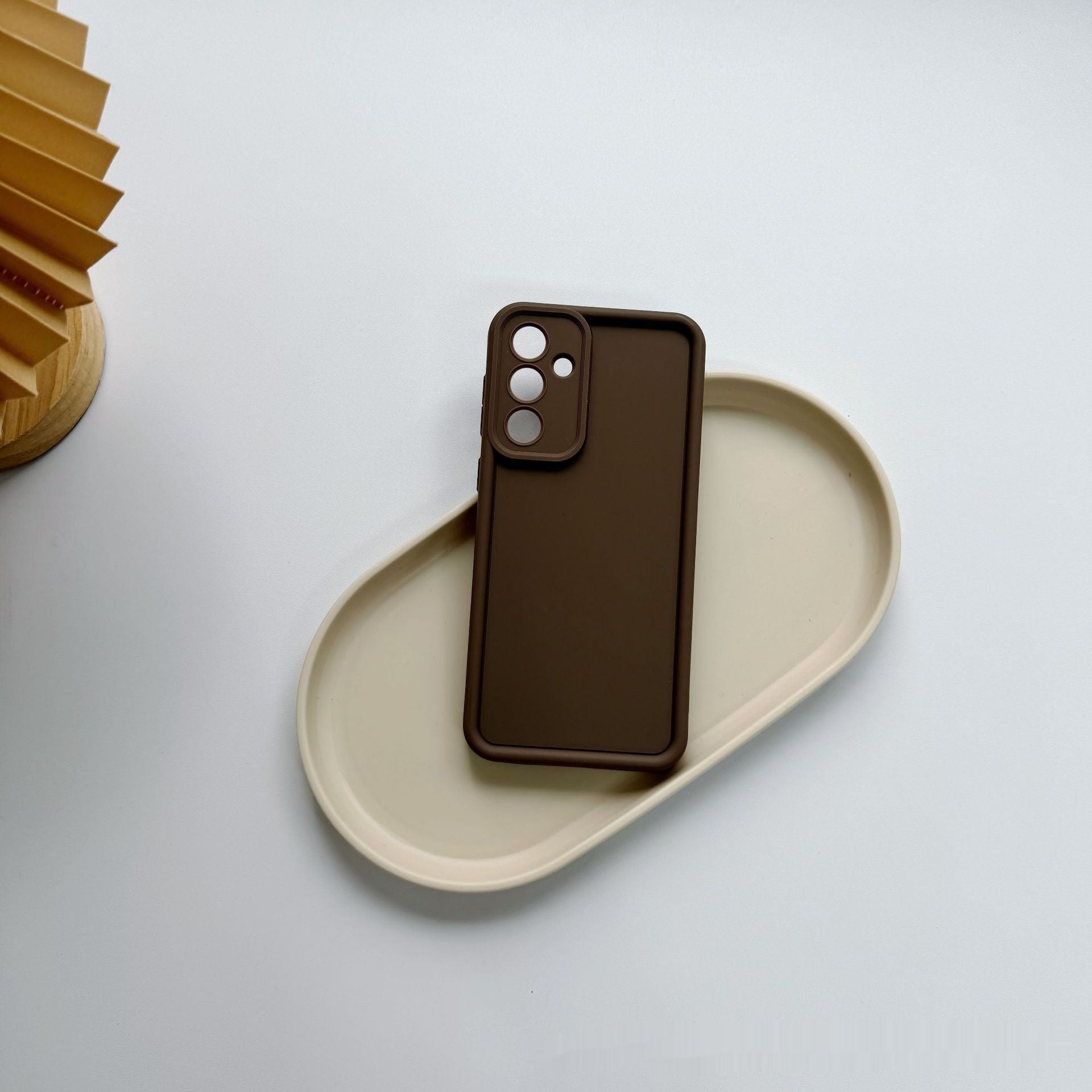 Solid Color Minimalist Silicone Soft Shell Phone Case - 图片 11