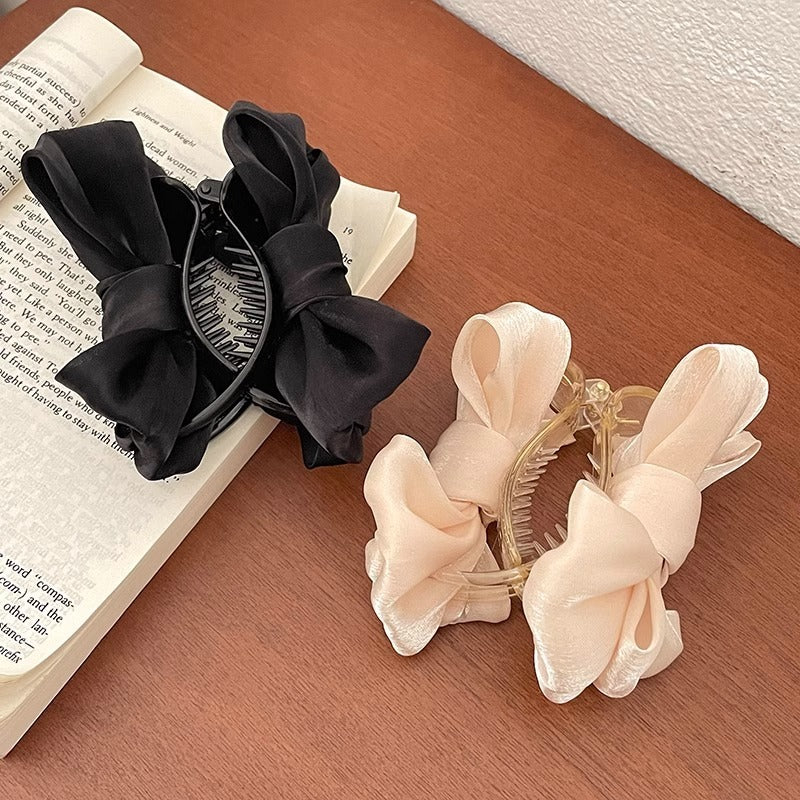 Elegant Hair Clip Female Back Head Clip Updo f7379288 fd57 4393 b0d4 c48fb0a34b73