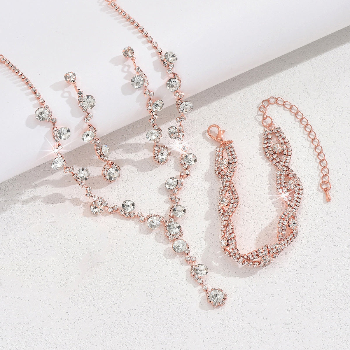 Fashion Crystal Necklace Ear Stud Bracelet Jewelry Accessories