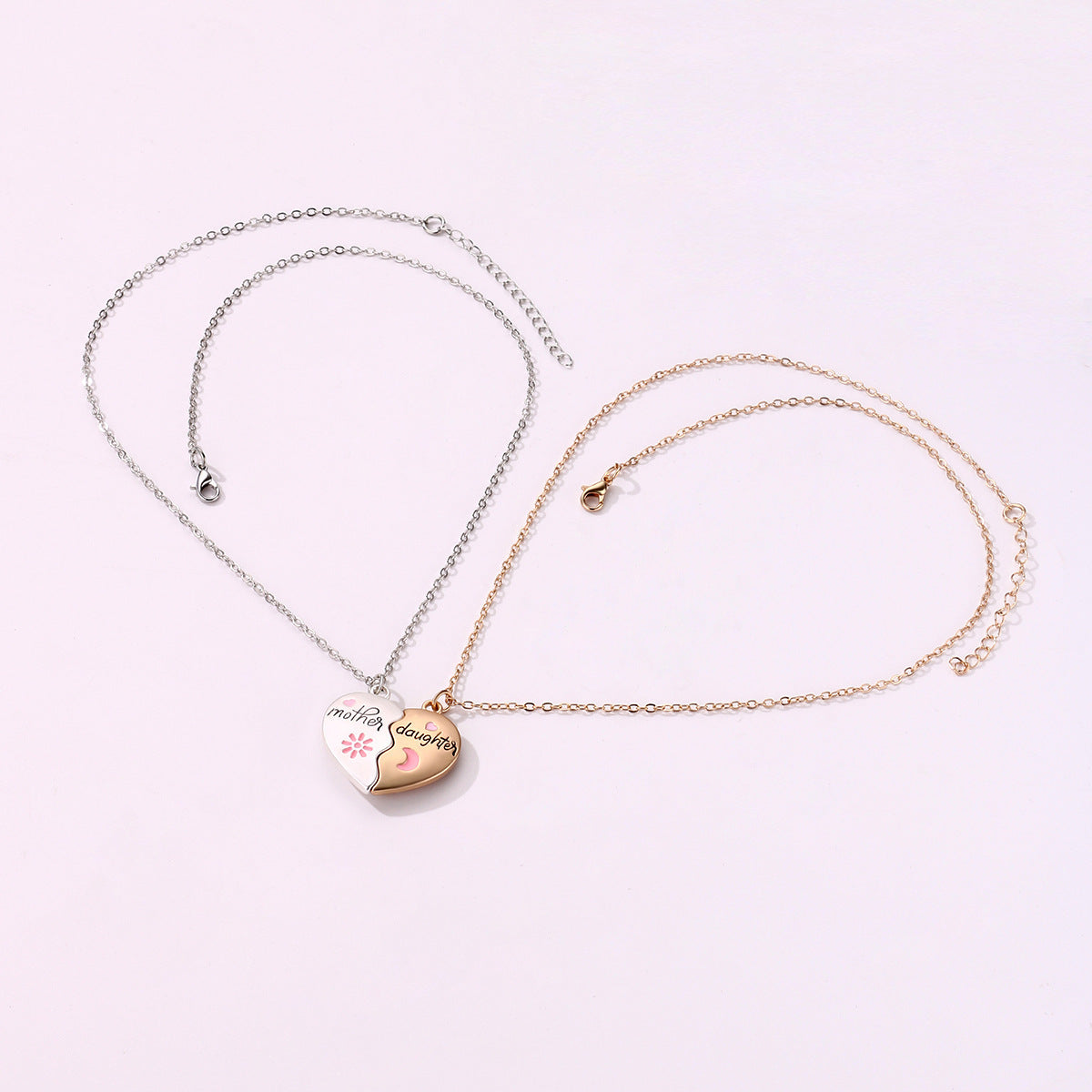 2PCS Set Jewelry Mother Daughter Necklace Matching Heart Magnetic Pendant Fashion Gifts For Mother's Day - HD Wireless Product #4