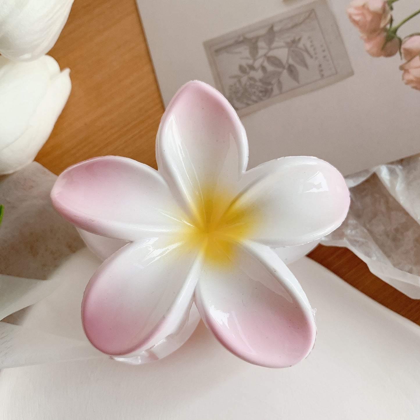 Muweordy Plumeria Hair Clips Flower Hair Clip Trendy Hair Claw Clip Popular Hair Catch Korean Hair Accessories For Women f8c5