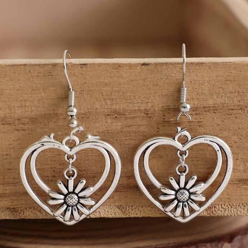 Love Double Layer Hollow Earrings f915281e 4247 4e6f bac2 0178b675e866