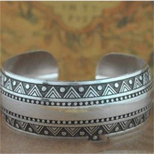 Women's Vintage Miao Silver Carved Bracelet f952c3b6 eb49 4978 a6bb ae9db17377de