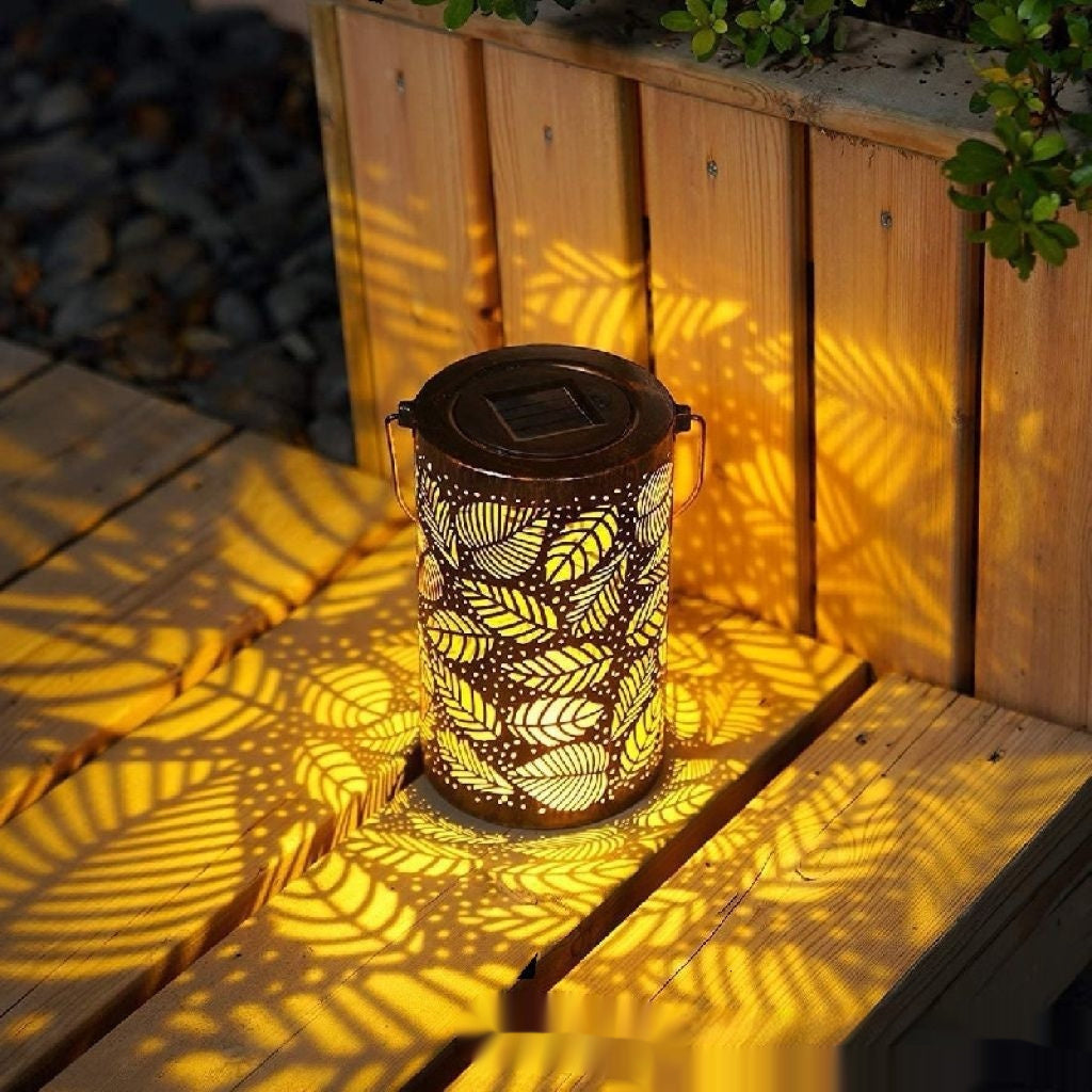 Cross-border Retro Solar Lantern Iron Hollow Storm Lantern Courtyard Decoration Desk Lamp Garden Projection f9d5d928 5183 42c