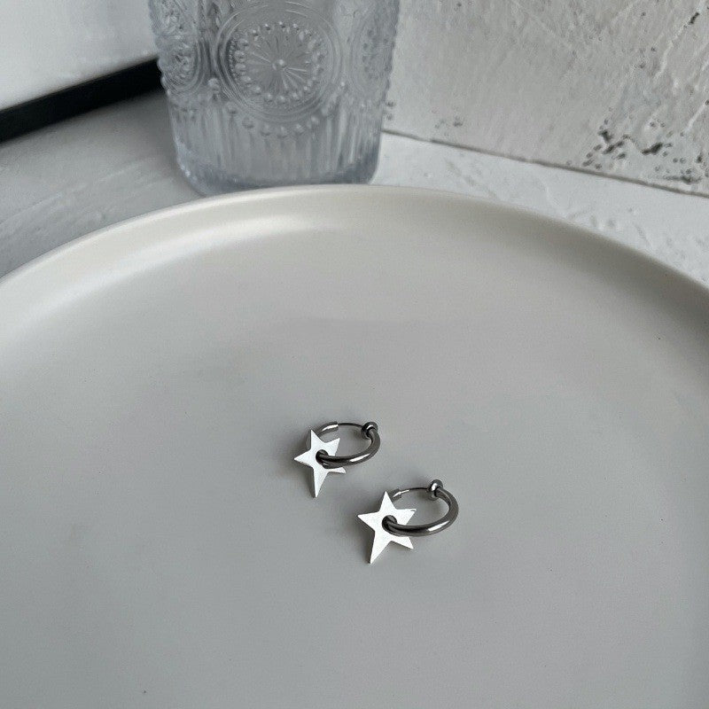 Special-interest Design Female Couple Hip Hop Earrings fa27a61d fd98 41c8 a306 67382b4fa4b0 0ae2974a cb04 4022 915b 66c1b1d0a