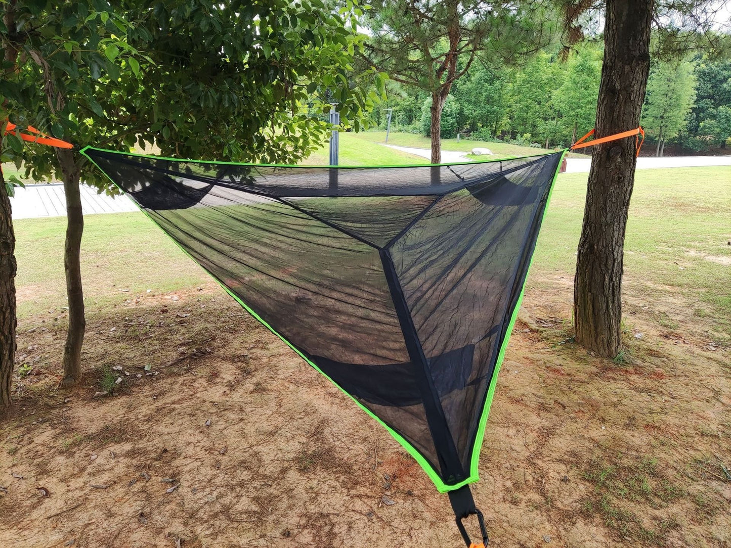 Aerial Multi-person Triangle Hammock Portable fa8f1b19 0430 422d 82d5 ce7b372e6f7a