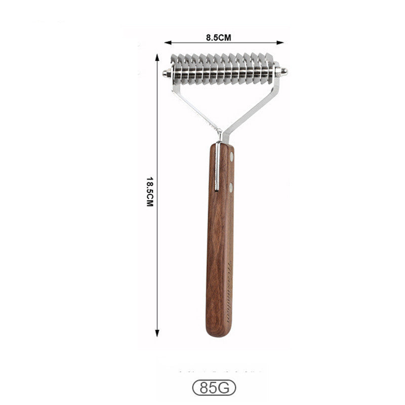Pet Comb Solid Wood Antique To Remove Floating Hair fb300484 8d03 4412 9007 8e0dac492d59