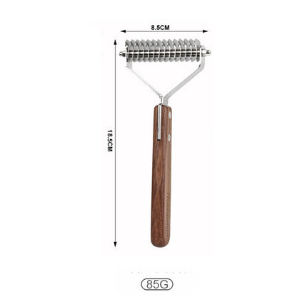 Pet Comb Solid Wood Antique To Remove Floating Hair fb300484 8d03 4412 9007 8e0dac492d59